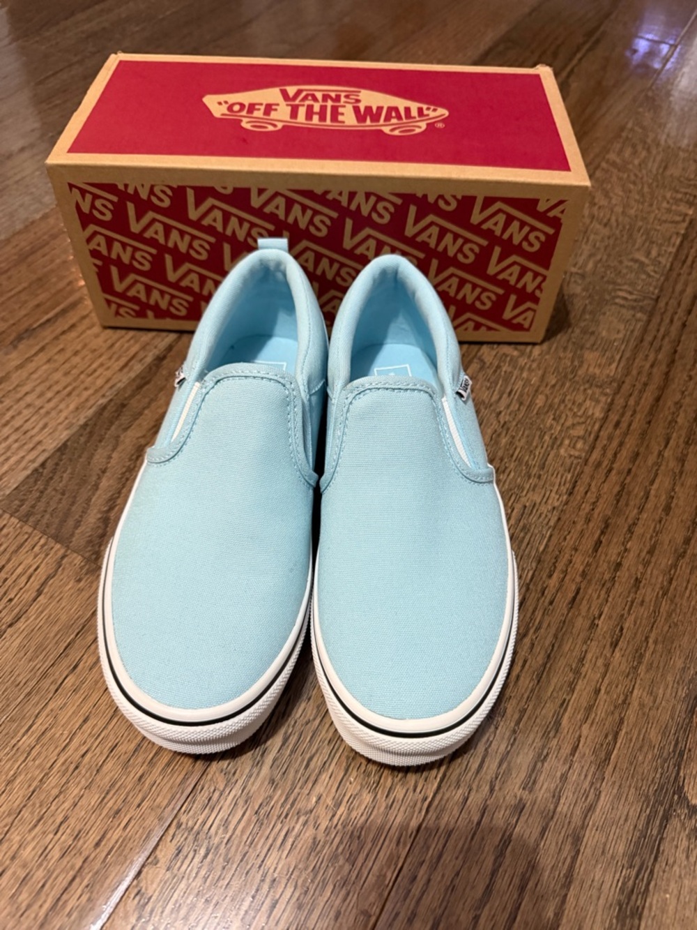 Vans Slip-On Sneakers in Crystal Blue and White youth size 4